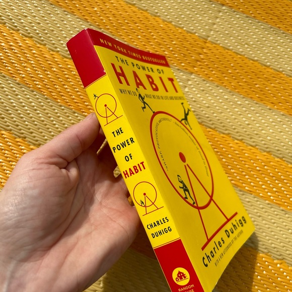 📚 “The Power of Habit” soft cover Book by Charles Duhigg - Picture 2 of 6